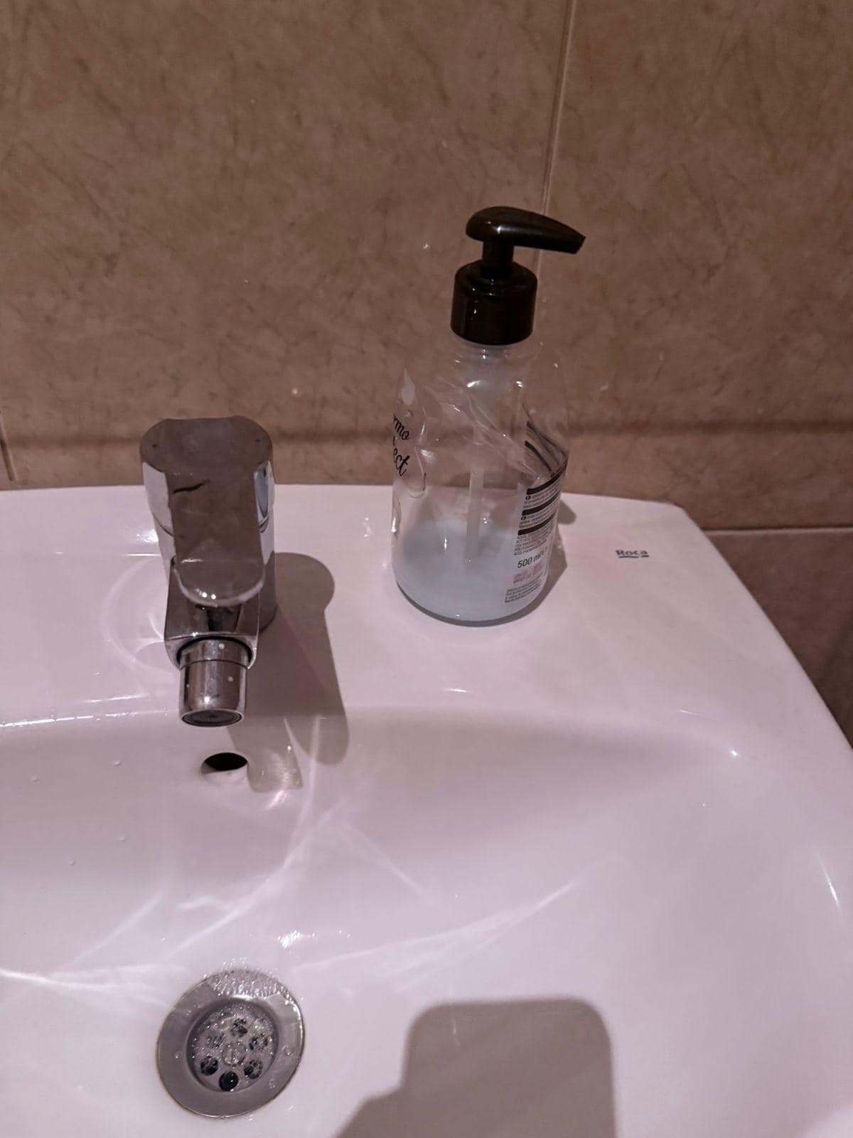 No había jabón en el baño 