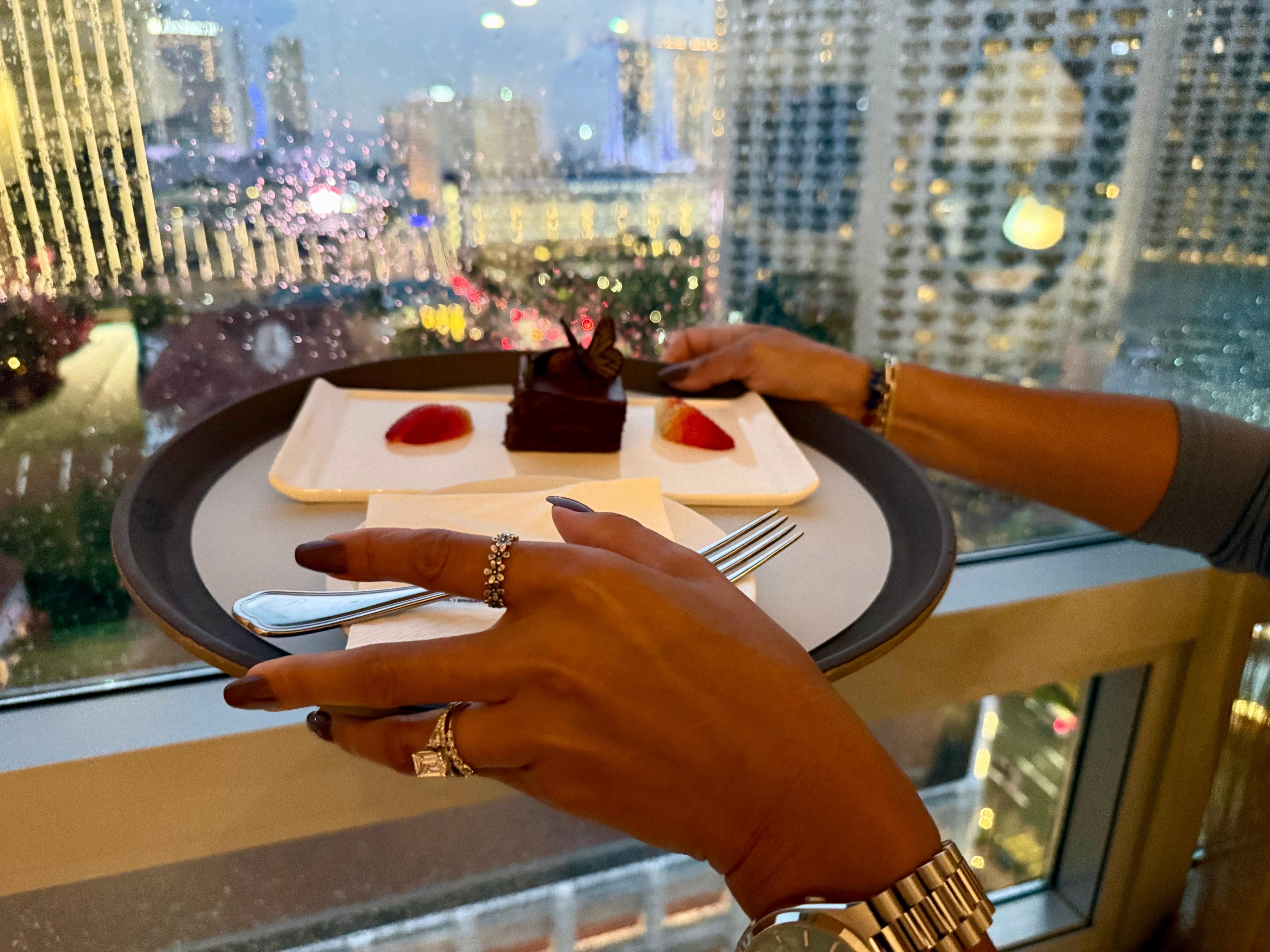 14th floor, 1st night arrival.  