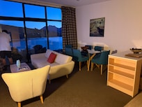 House was warm and cosy for us when we arrived