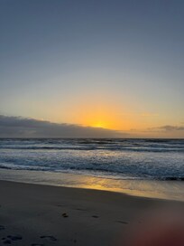 Gorgeous beachfront!