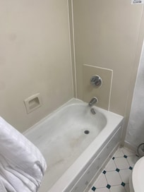 Dirty tub