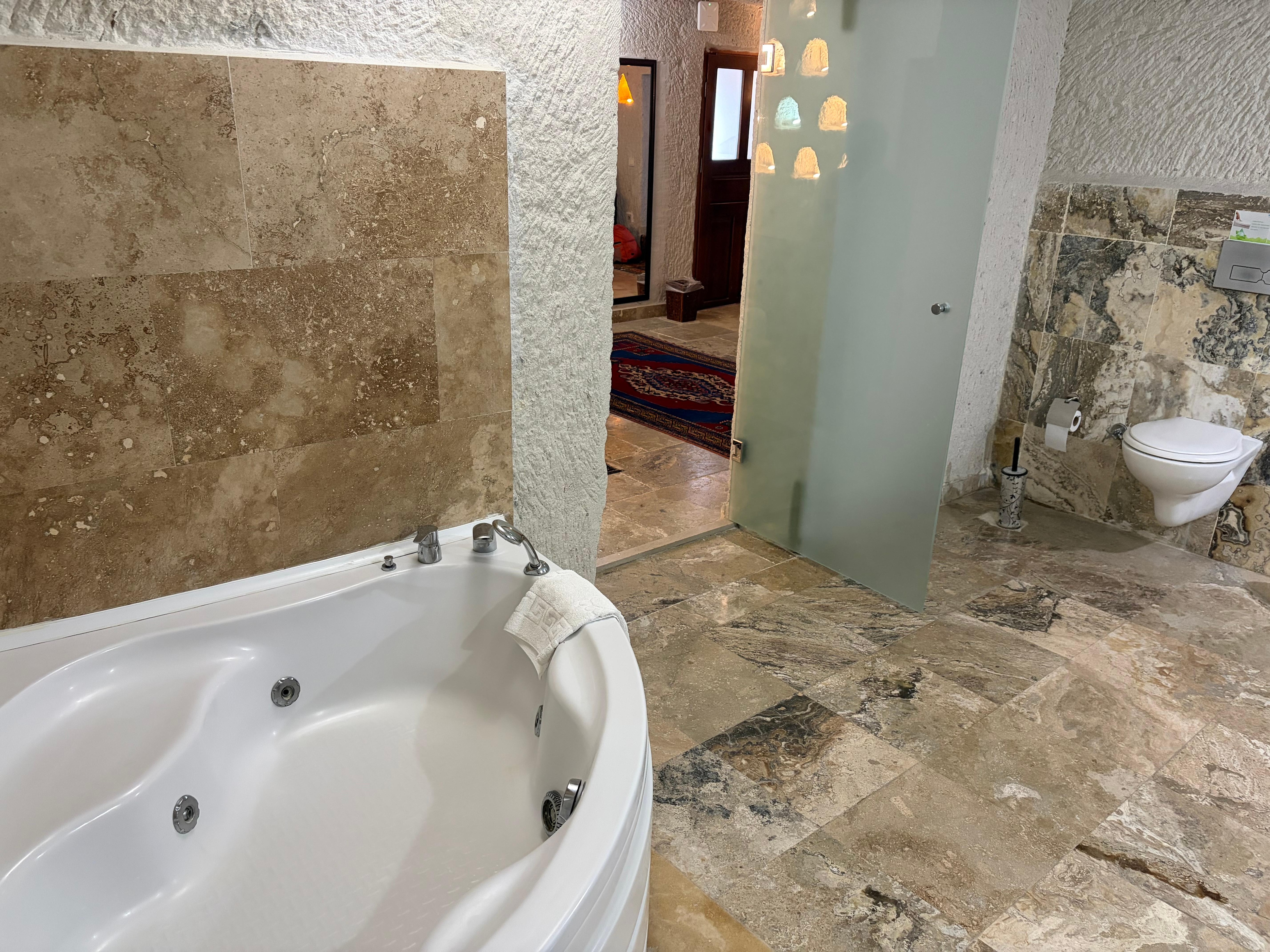 303号室　ジェットバスがとてもいいです