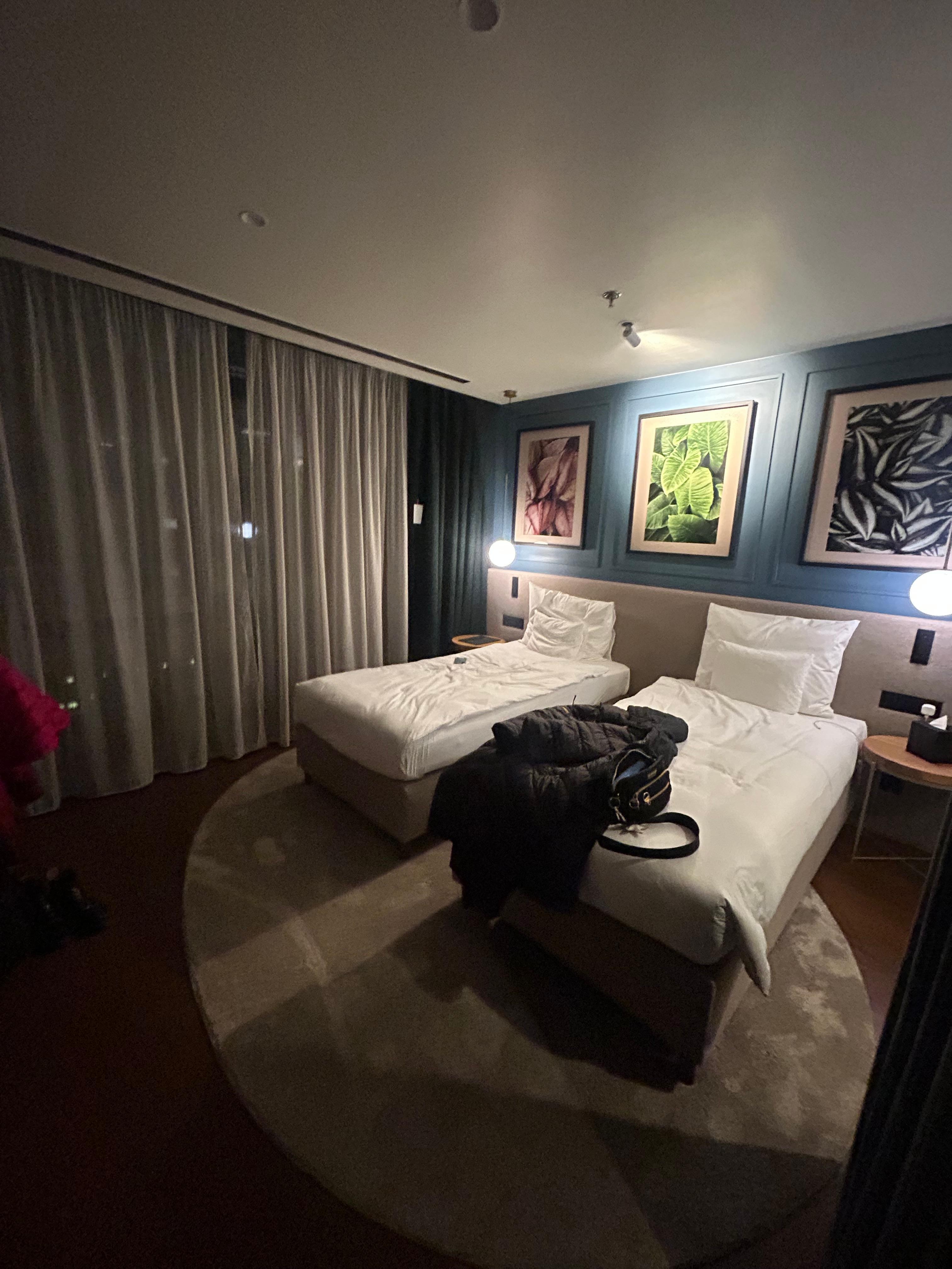 Fabulous size room and really comfortable beds