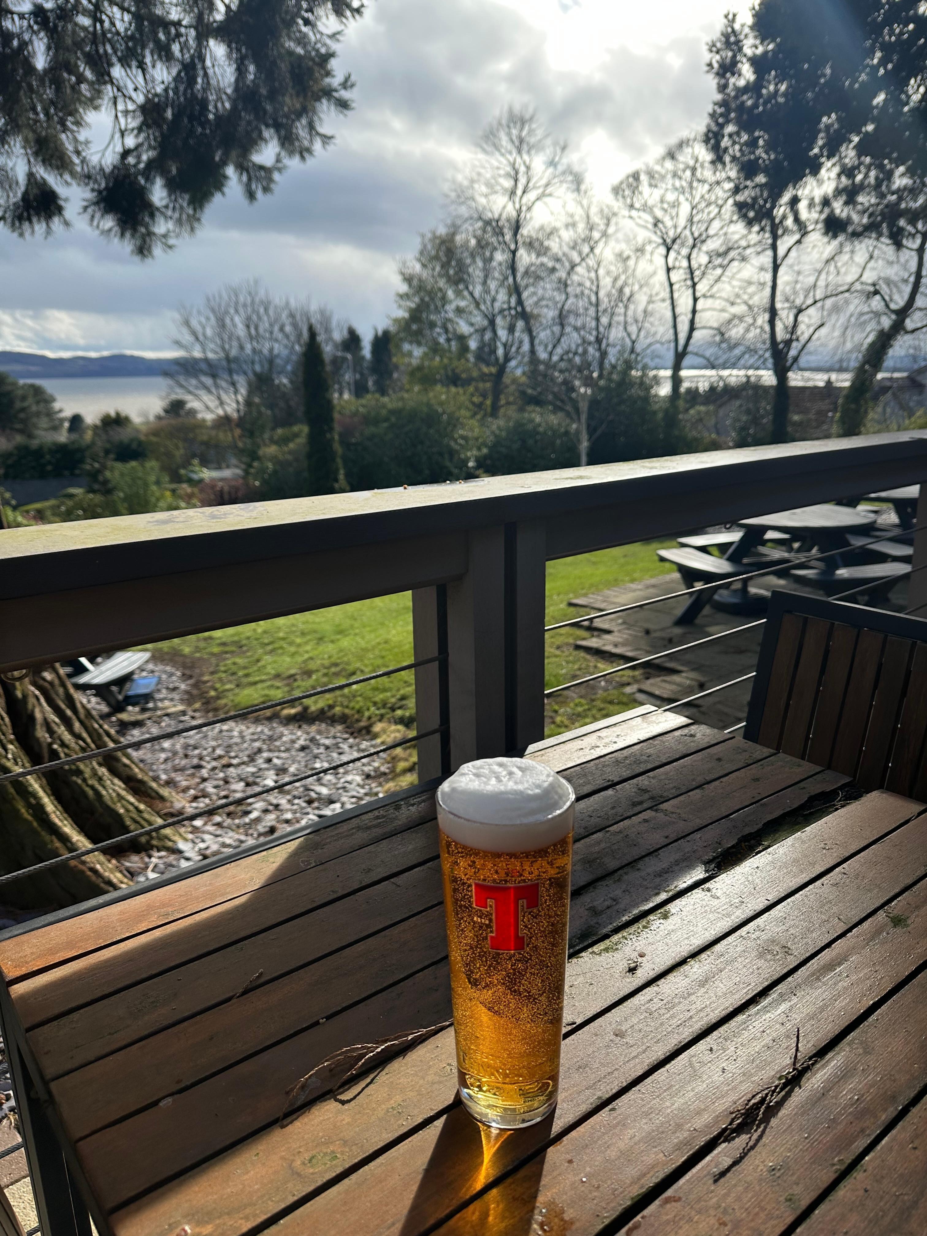 Outdoor bar/rwstaurant terrace