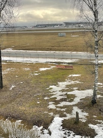 Nära landningsbanan