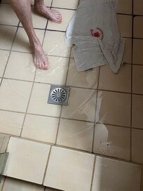 Bathroom floor flooded