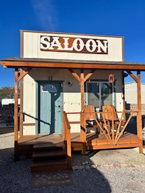 Nice clean cabin. Check in was a cluster. Don’t know if it was the fault of verbo or the property host. Either way, not sure I’ll use either verbo or this property in the future