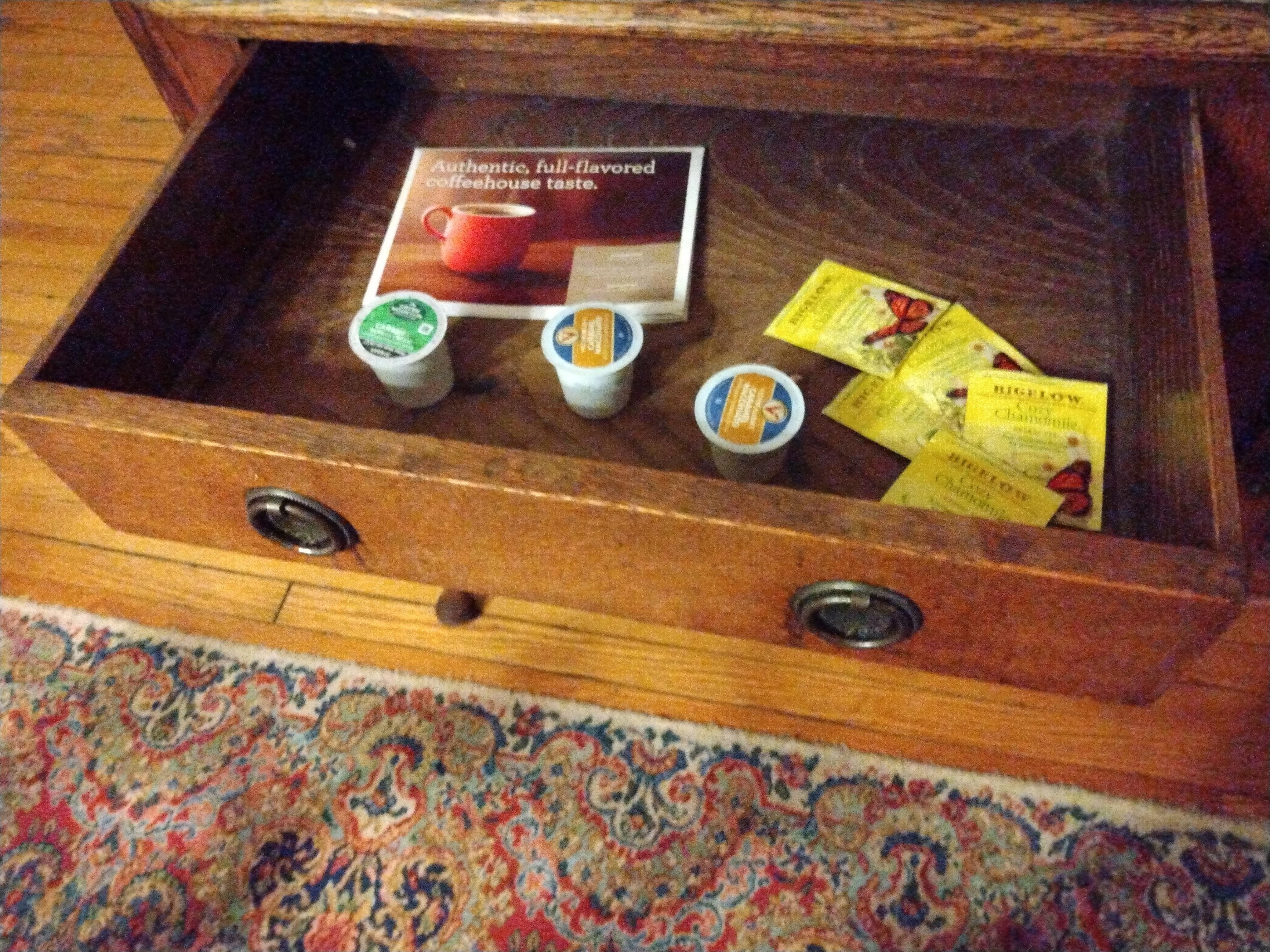 This is the minimal amount of coffee pods. We found another drawer with a few. They had minimal of everything even had ice in a bag in the small refrigerator. It was insane cheap cheap.