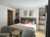 Beautifully appointed bedroom