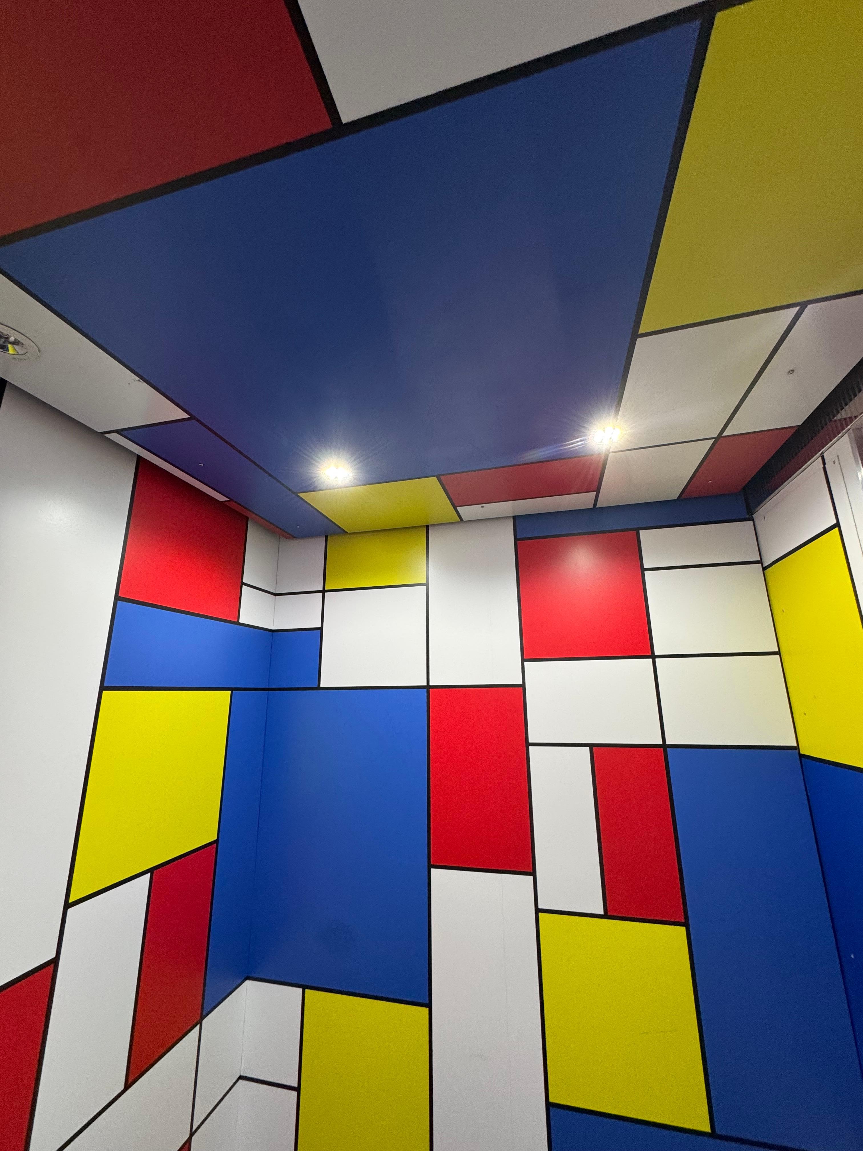 Ein Lift im Piet Mondrian