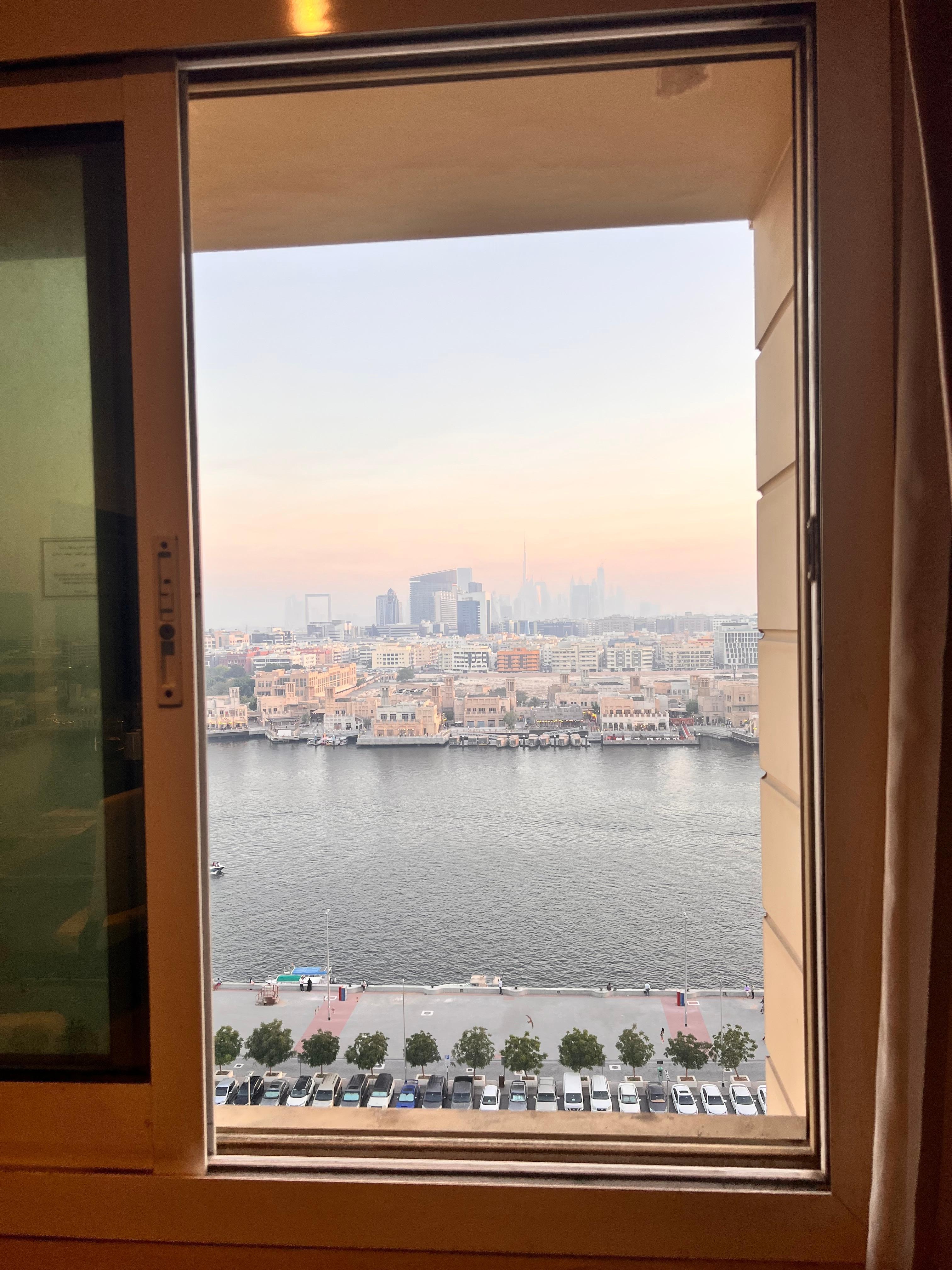 部屋から見え る景色