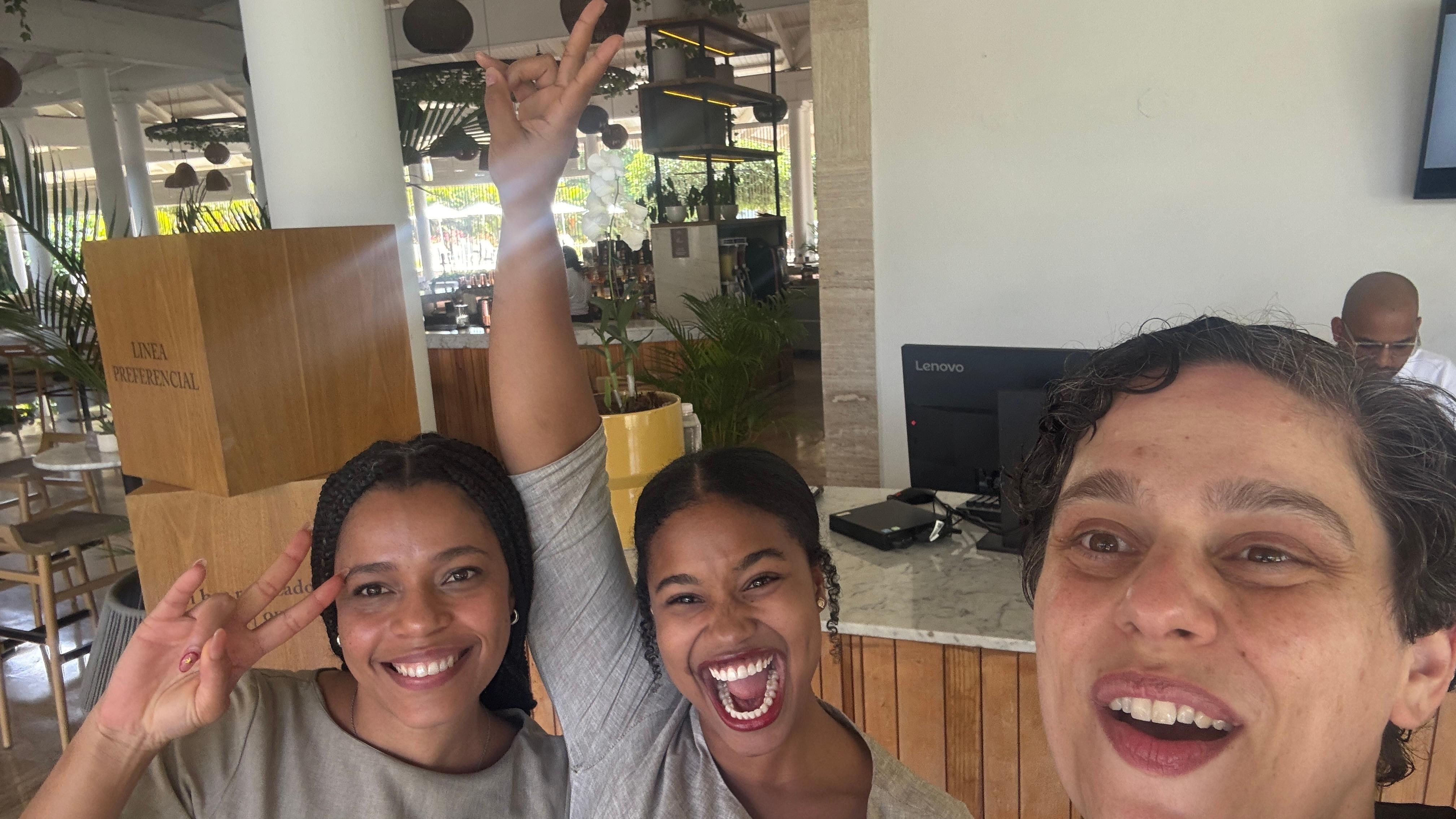 Hanging with my ladies Rebeca and Ana, thank you for making our trip awesome!