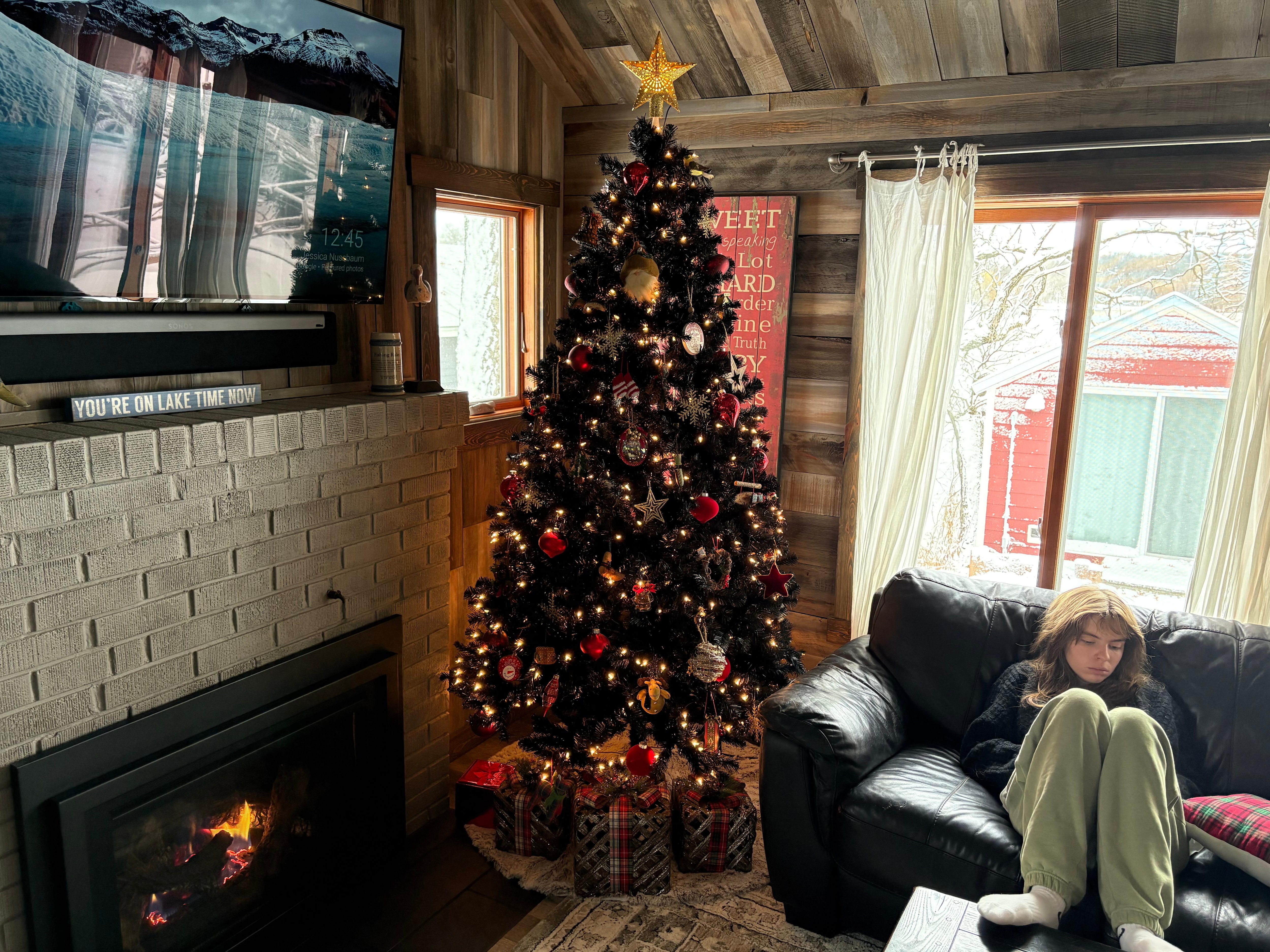 Christmas decorations were a great touch!