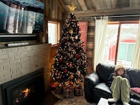 Christmas decorations were a great touch!