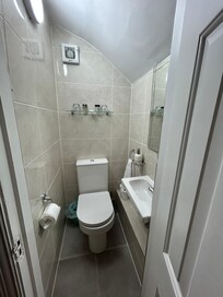 Open a cupboard, it’s the toiket