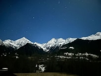 Vue du balcon de nuit