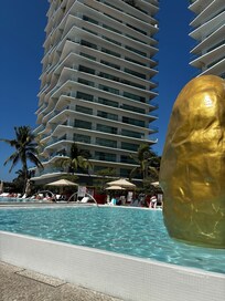 Absolutely glorious pool!