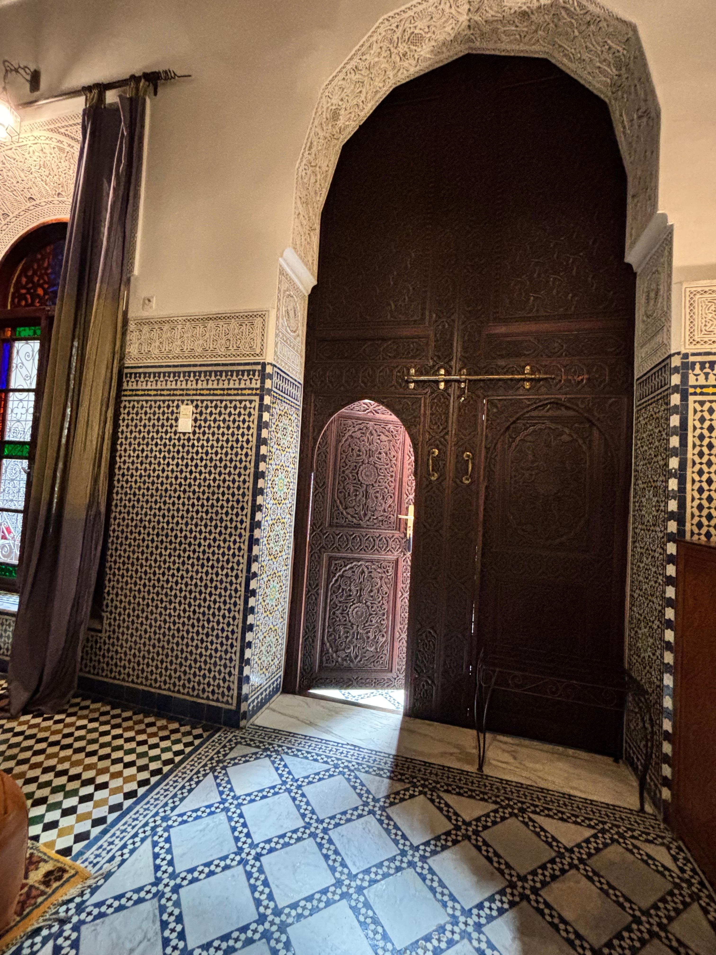 “Fassi” guest room. 