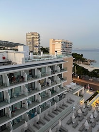 Rooftop poolen som var vår favorit