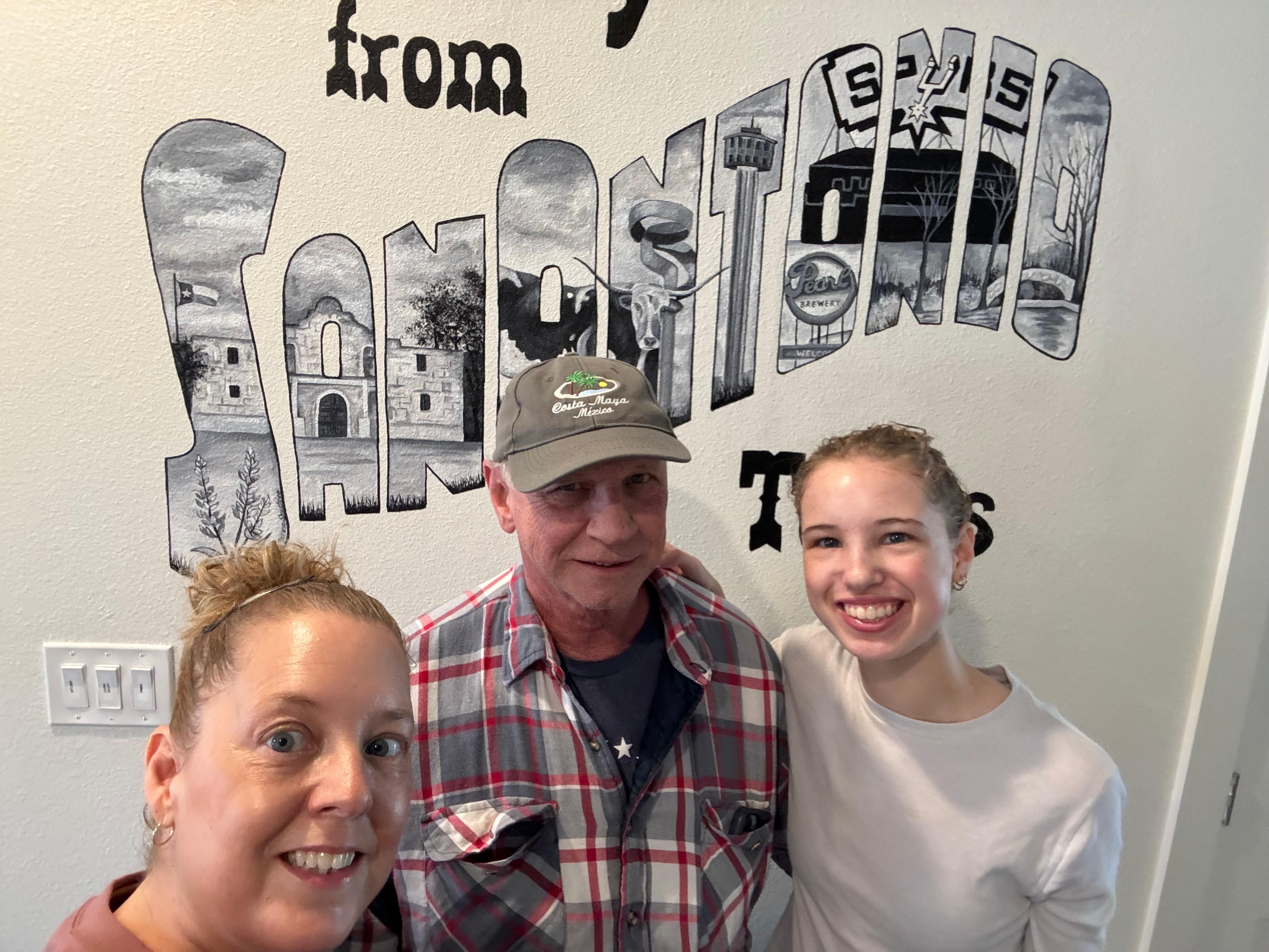 Loved the Texas decorations.