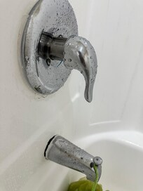 faucet detached