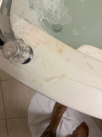 Edge of the tub