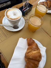 Petit déjeuner casa vela
