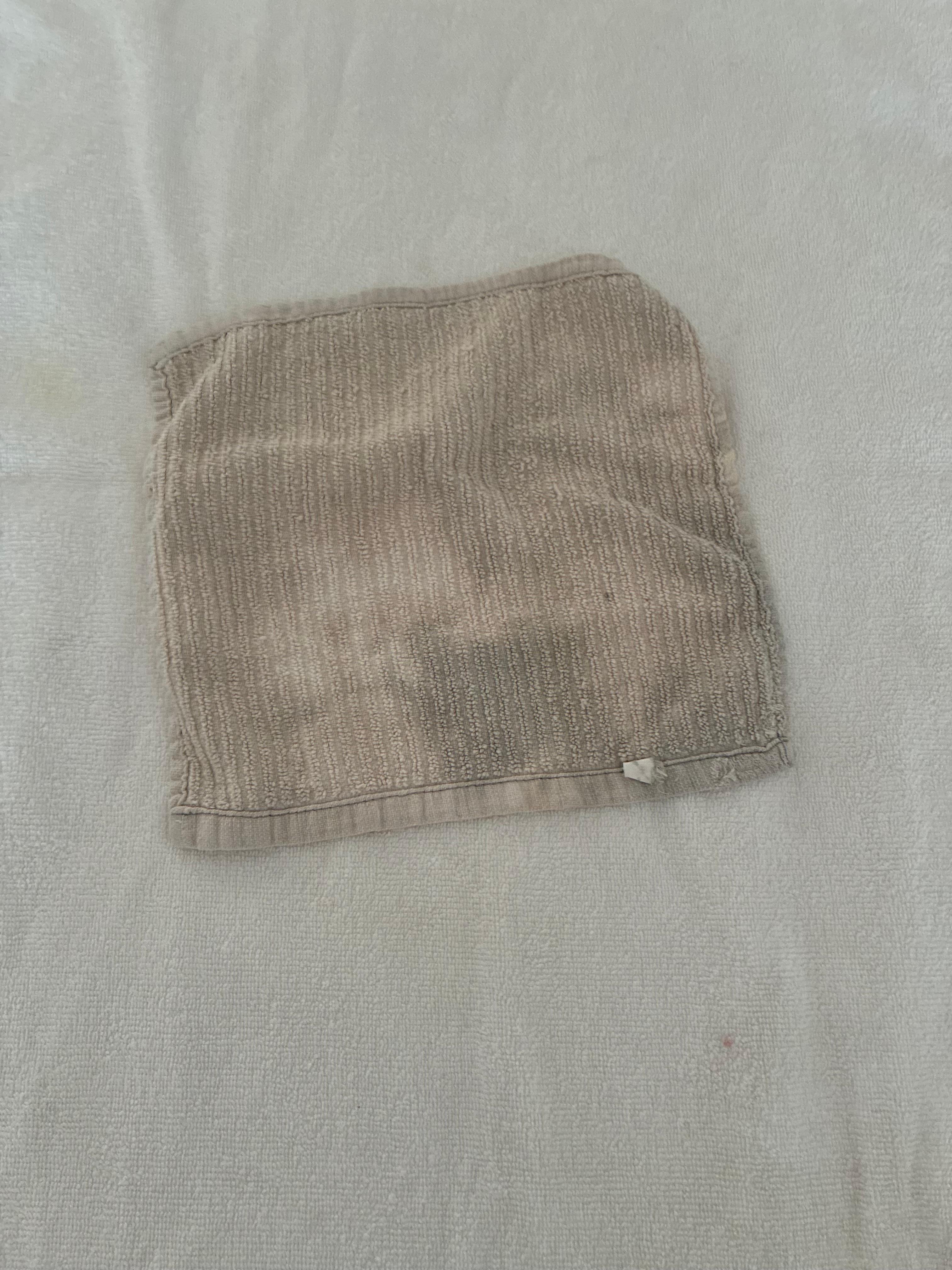 Dirty face towels. 🤮