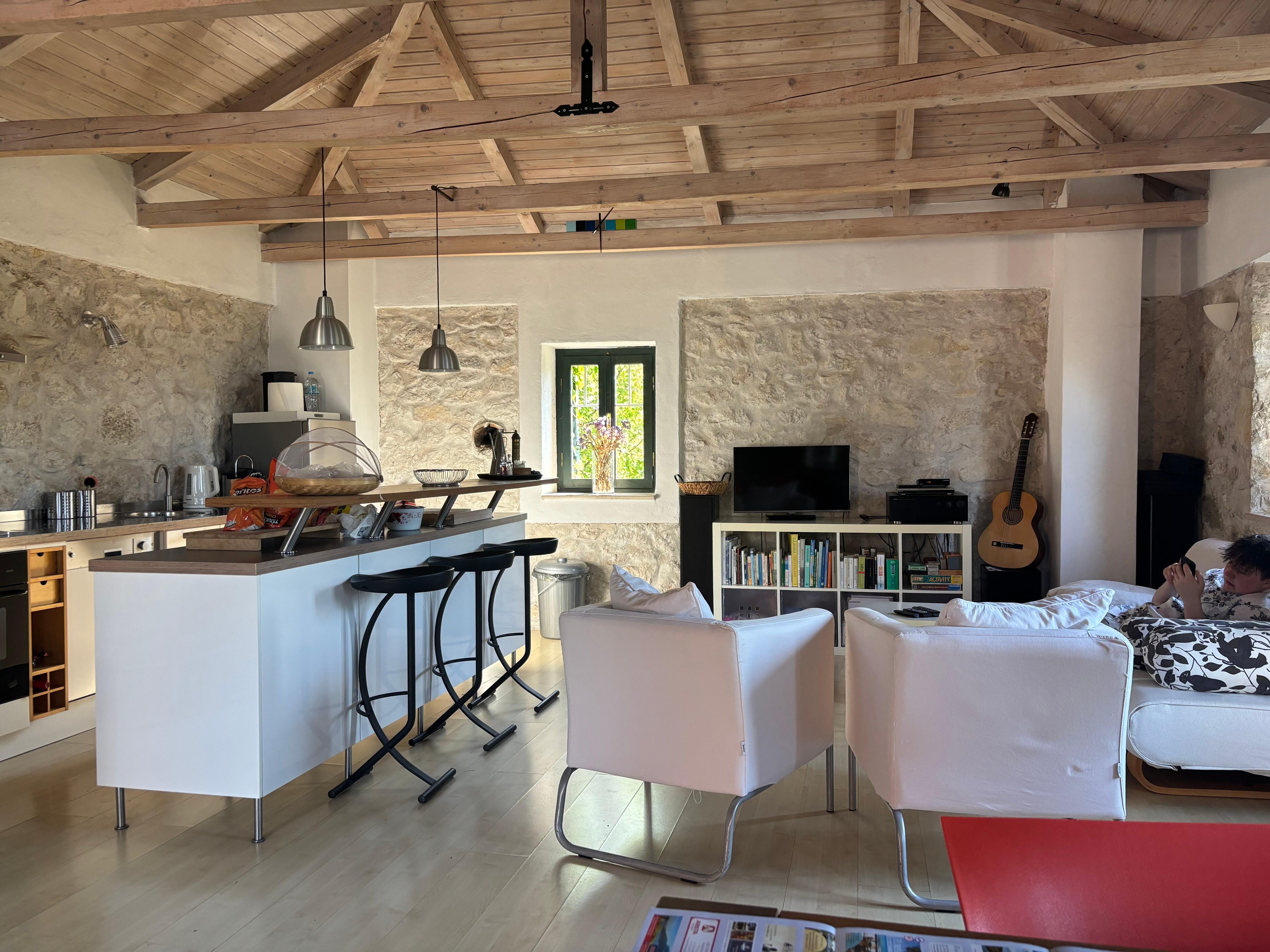 Open plan Kitchen / Lounge