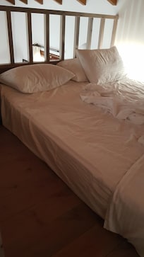 Bed on mezzanine
