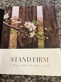 Games, reading, and nice TV. Quiet location.