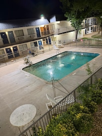 How long ago was this pool cleaned?