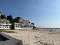 Cote Ouest de la plage de Saint Cast avant l’arrivée du grand soleil ☀️