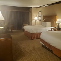 Room with Two Queens