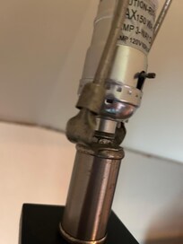 The lamp with no knob to turn