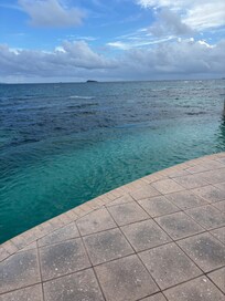 The Infinity pool was amazing!