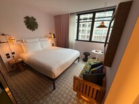 Small Mama Double Room