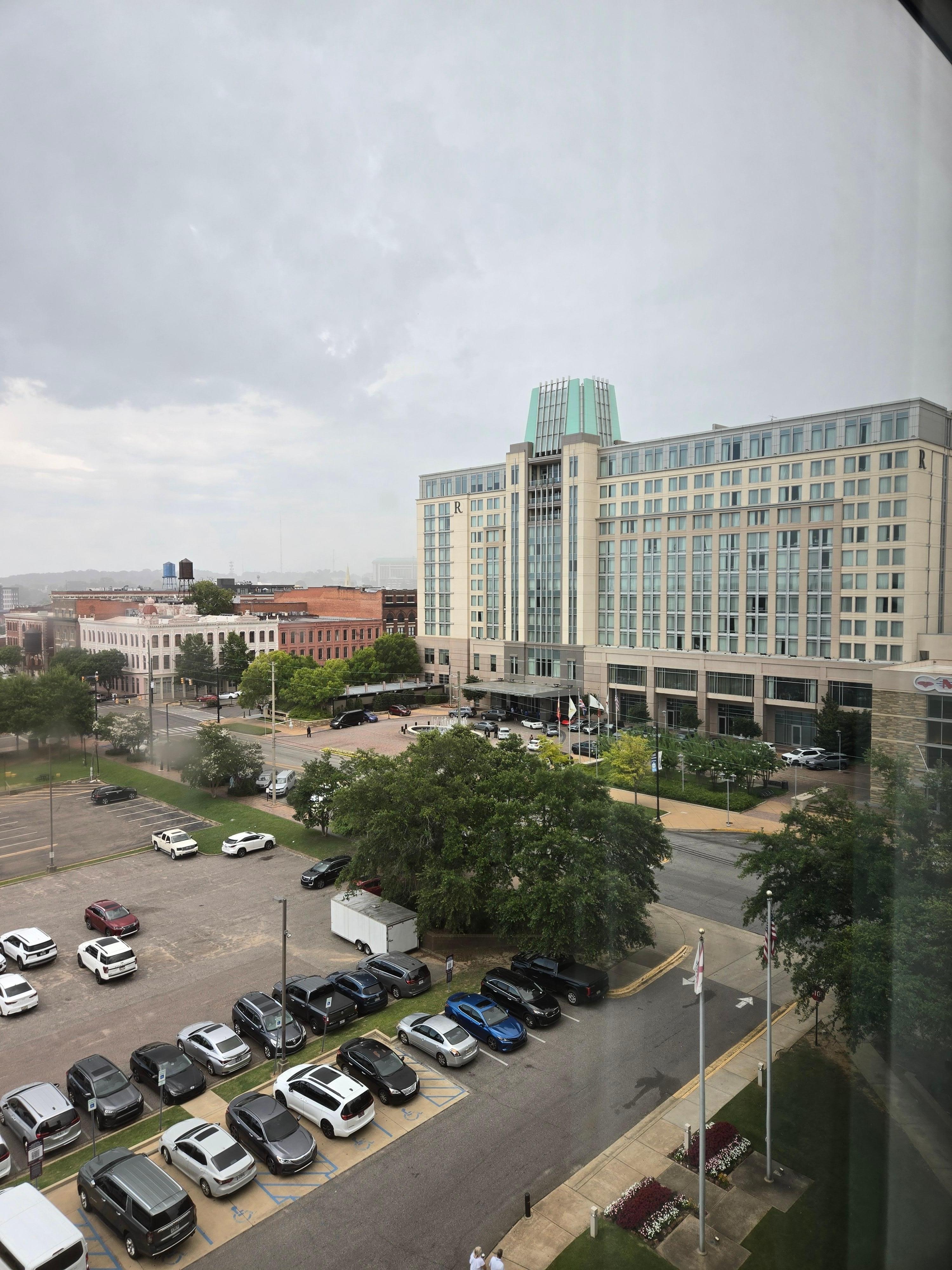 Room view of city 