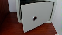 Room safe without a lock.