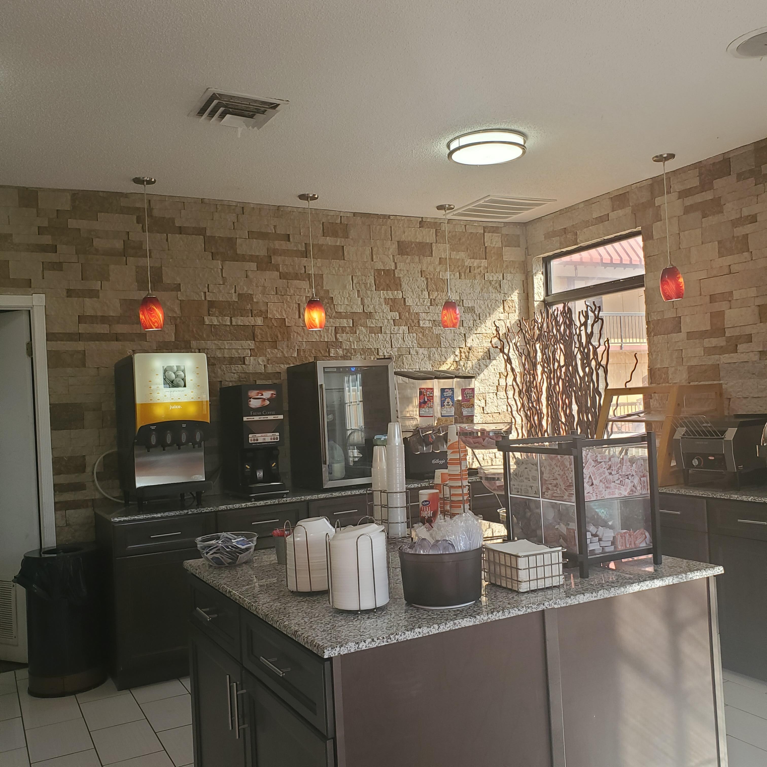 Breakfast area