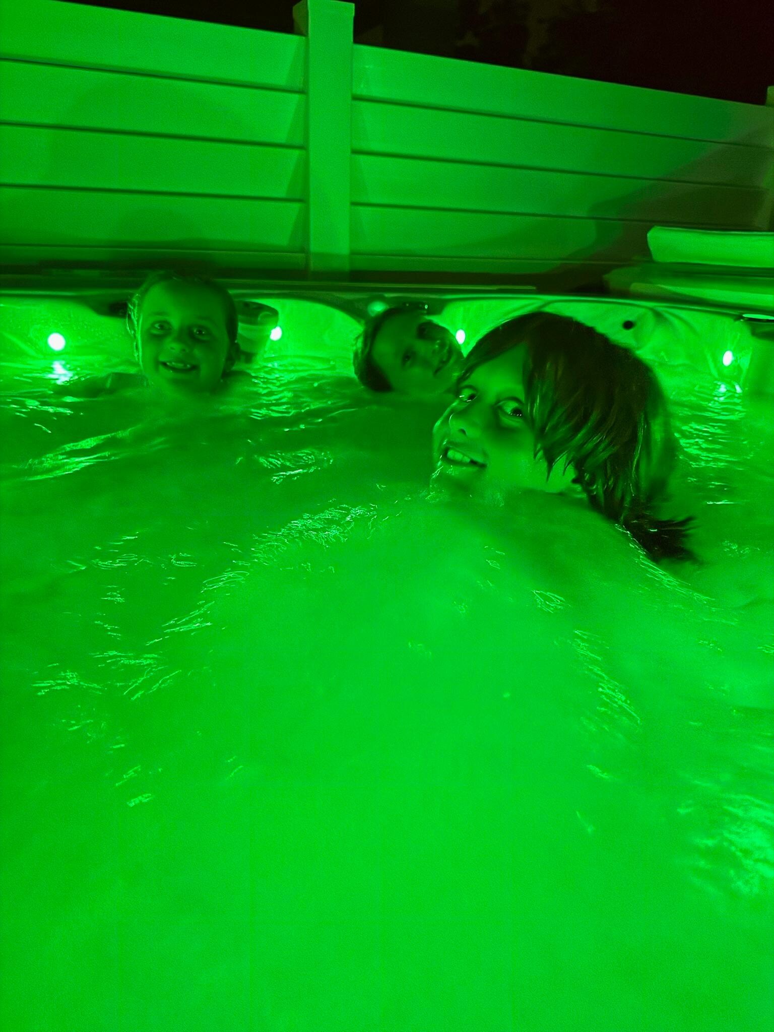Hot tub fun!!