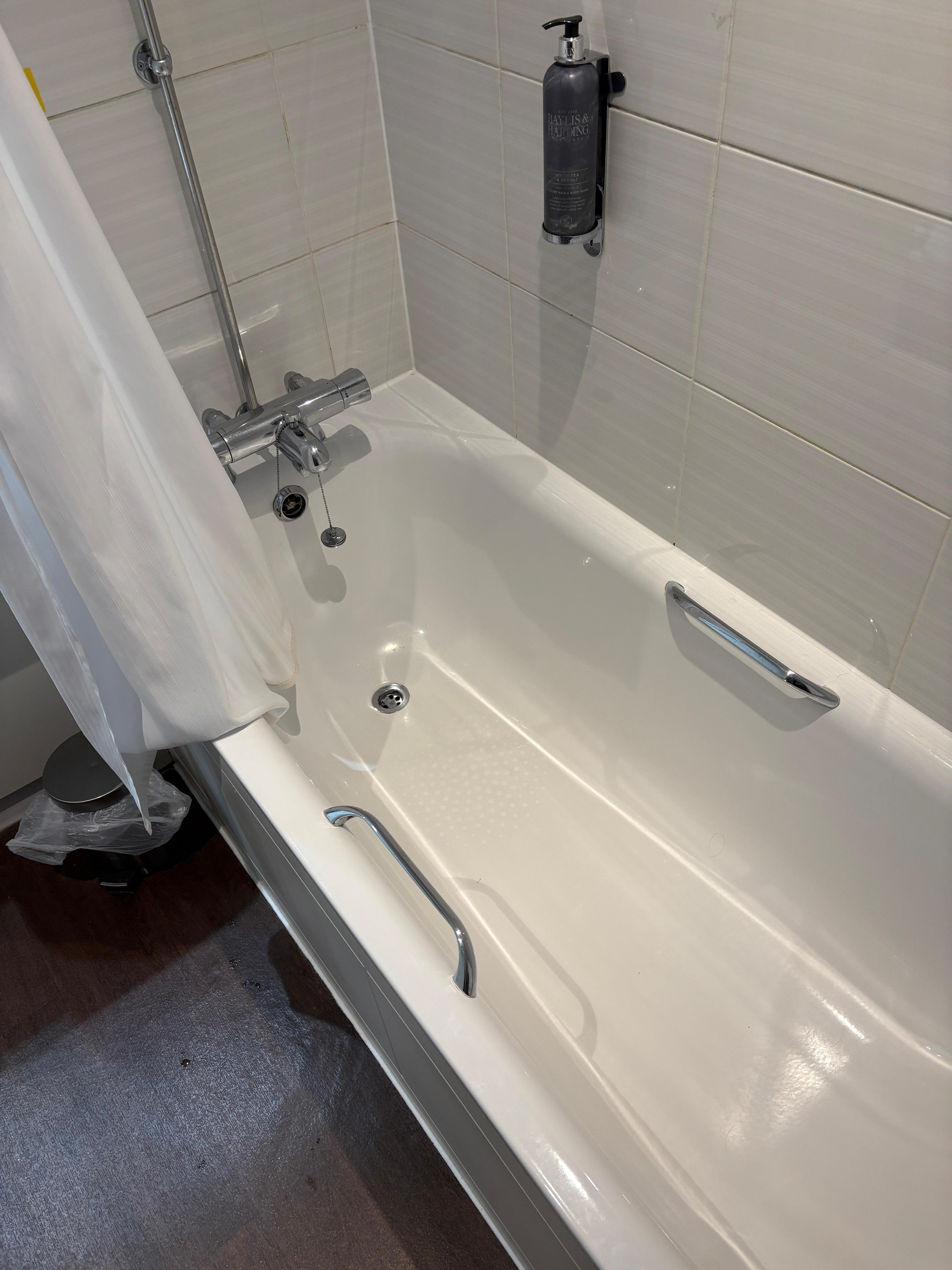 Badekar 