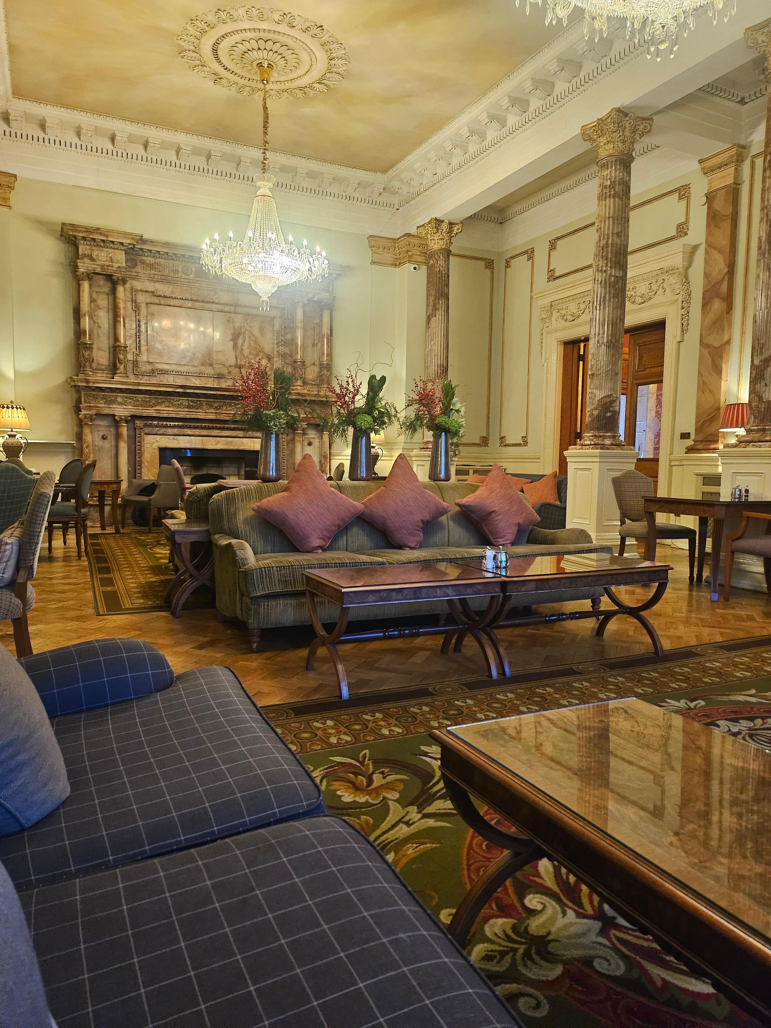 Lovely lounge, we even saw fox in the garden 🦊