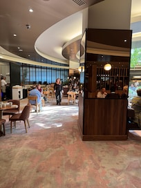 Breakfast restaurant