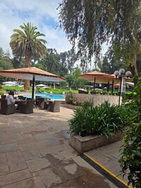 The outdoor tables were ready to enjoy breakfast.
