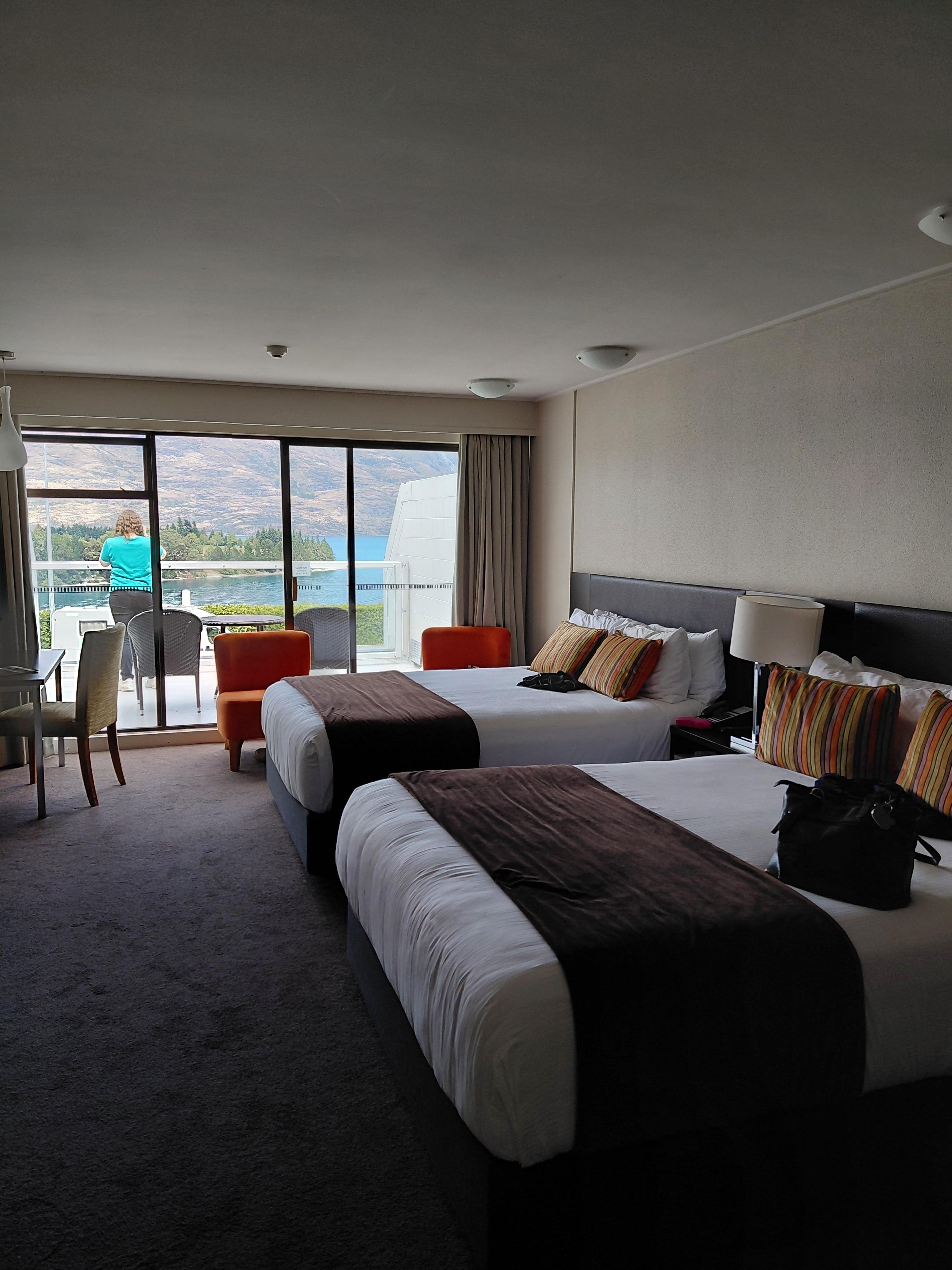 Superior Room, 2 Queen beds, kitchenette, Lake view