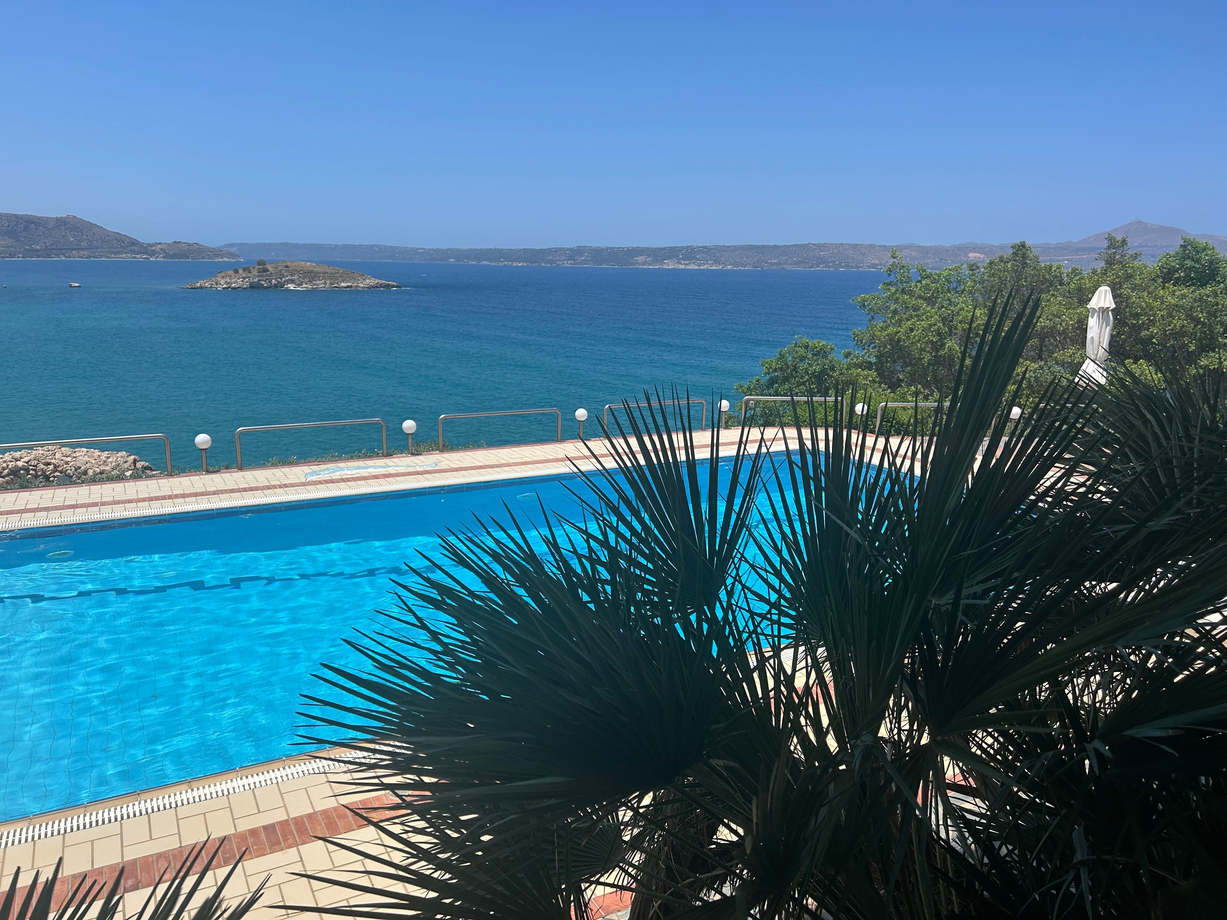 Pool and view 