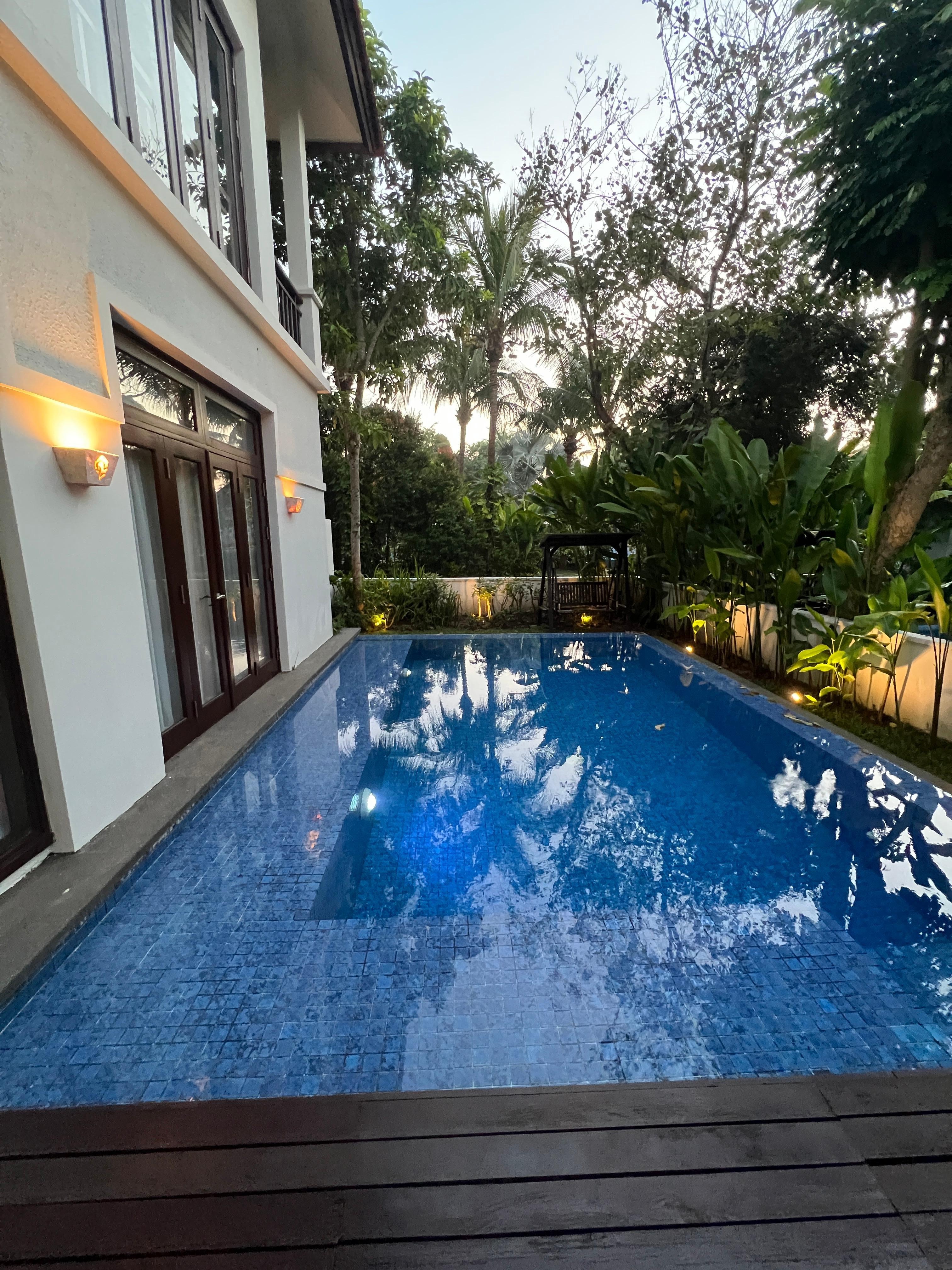 プライベートプール