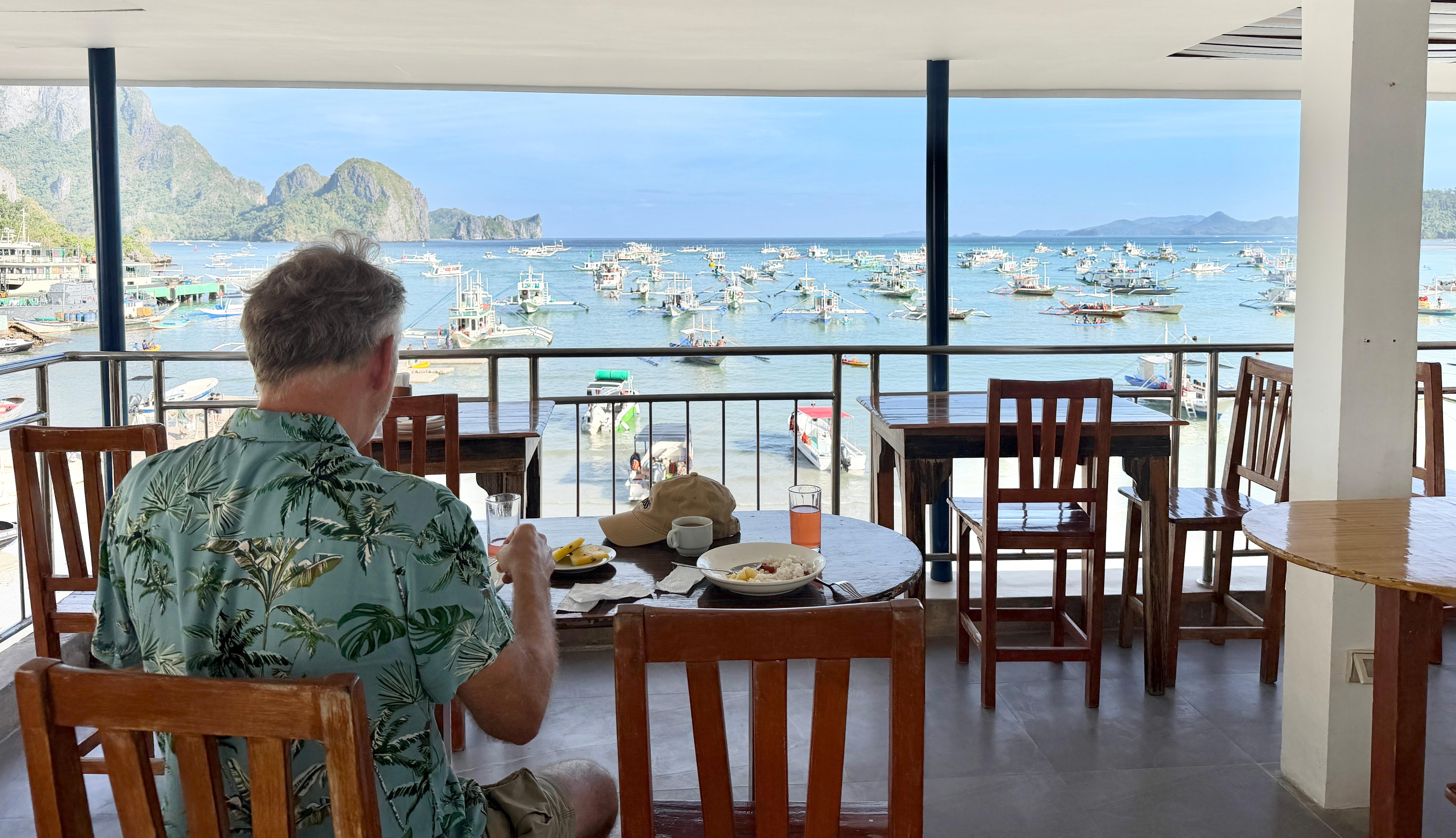 Great breakfast space overlooking the sea and boats
