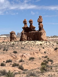 3 Sisters